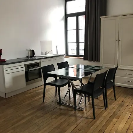 Som-home Aparthotel 3*