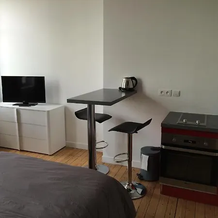 Som-home Aparthotel