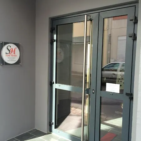 شقة فندقية Som-home 3*