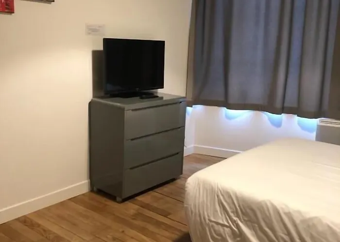 Som-home Apartmanhotel Péronne