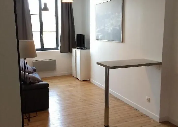 Som-home Apartmanhotel Péronne